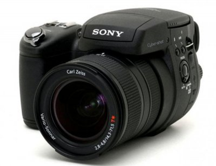 Фотоаппарат SONY DSC-R1 купить на ROZETKA | Отличная цена на