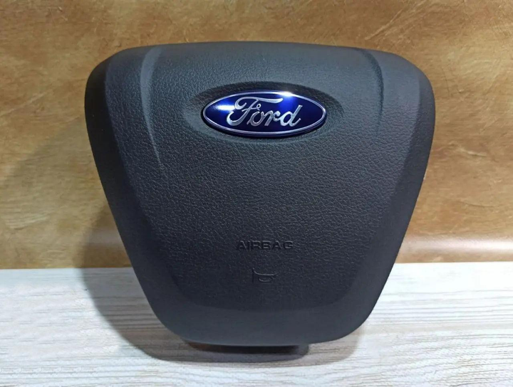 Заглушка кришка подушки безпеки AIRBAG у кермо Форд (Ford) Фьюжн Едж ...