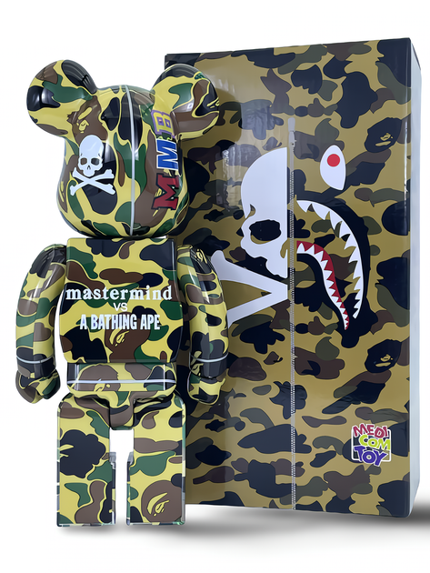 Статуетка Bearbrick x BAPE Mastermind Green Camo 400% 28 см Medicom Toy Камуфляжна Акула. - зображення 2