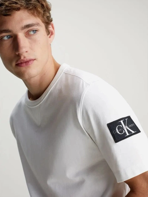 Футболка бавовняна чоловіча Calvin Klein Jeans J30J323484YAF M Біла (8720108080309) - зображення 4