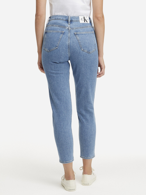 Jeansy damskie mom`s z wysokim stanem Calvin Klein Jeans J20J2215881A4 NI30 Niebieskie (8720107891180) - obraz 2