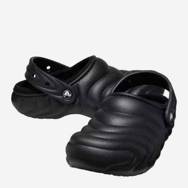 Жіночі крокси утеплені Crocs Classic Lined Overpruff Clog 210059-001 36-37 Чорні (196265759743/0196265759743) - зображення 4