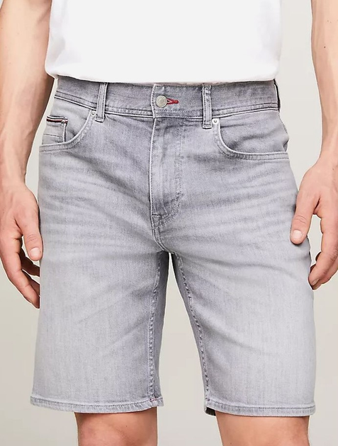 Spodenki jeansowe krótkie męskie Tommy Hilfiger thmw0mw351771b1 36 Szare (8720646475612) - obraz 1