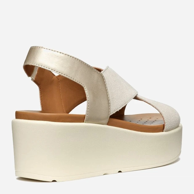 Жіночі сандалі Geox geod45m1b022nfc5v2l 40 Нюдові (8056206634428) - зображення 4