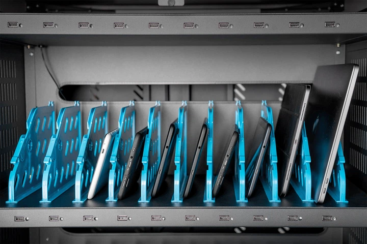 Szafa do przechowywania i ładowania Digitus Rack Cabinet 30 urządzeń (DN-45002) - obraz 9