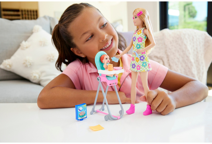 Lalka Barbie Mattel Skipper Opiekunka Karmienie maluszka 26 cm (0194735192069) - obraz 6