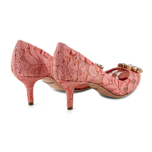 Женские туфли - лодочки Bellucci из кружева Taormina с брошью Dolce&Gabbana Rainbow 37.5 (24.1 cm) розовые CD0066AL1988H200 - Фото 5 Женские туфли - лодочки Bellucci из кружева Taormina с брошью Dolce&Gabbana Rainbow 37.5 (24.1 cm) розовые CD0066AL1988H200 - изображение 5