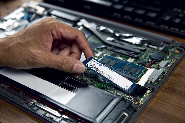 SSD диск Kingston NV3 500GB M.2 2280 NVMe PCIe 4.0 x4 3D NAND (SNV3S/500G) - изображение 6