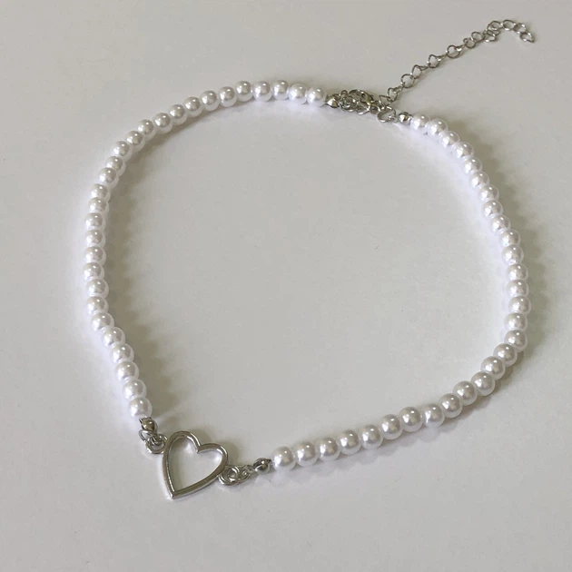 Ланцюжок з перлинами та сердечком Honey Fashion Accessories білий+сріблястий (12-197) - Фото 3 Ланцюжок з перлинами та сердечком Honey Fashion Accessories білий+сріблястий (12-197) - зображення 3