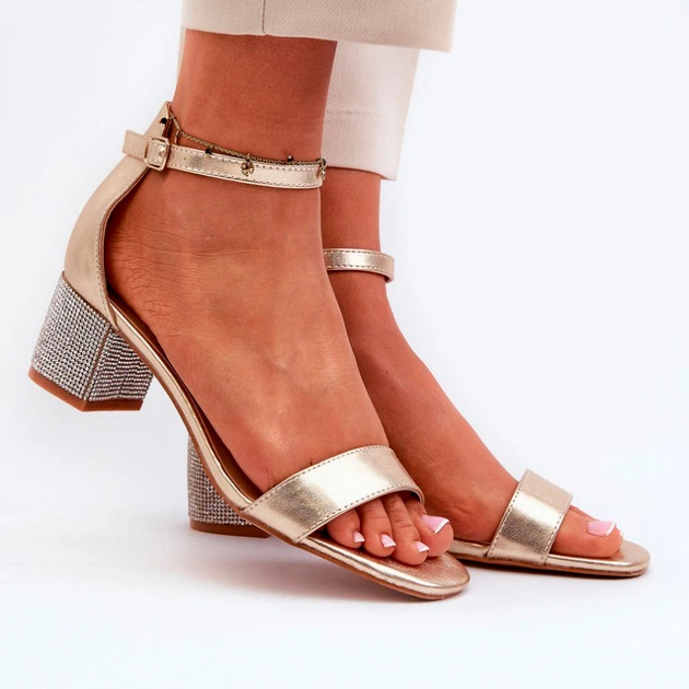 Sandały damskie na słupku Wiatalia 36 Złociste (5905677175417) - obraz 4