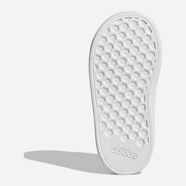 Sneakersy chłopięce na rzepy adidas Grand Court 2.0 CF GW6523 22 Czarne z białym (4065426050745) - obraz 6