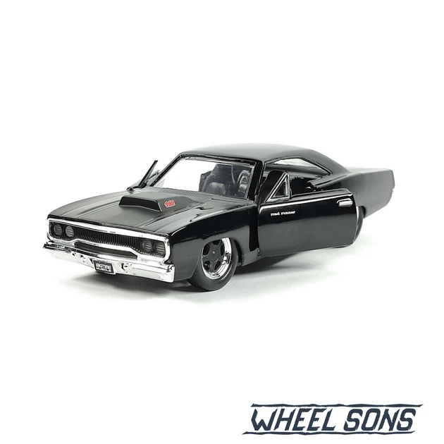 Модель автомобіля Plymouth Road Runner 1970 1:32 Jada (J5527) - изображение 4