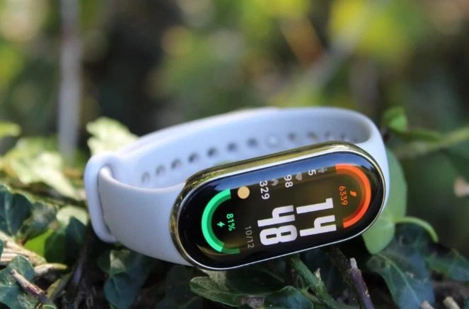Фітнес-браслет Xiaomi Smart Band 9 glacier silver (BHR8340GL) - Фото 2 Фітнес-браслет Xiaomi Smart Band 9 glacier silver (BHR8340GL) - изображение 2