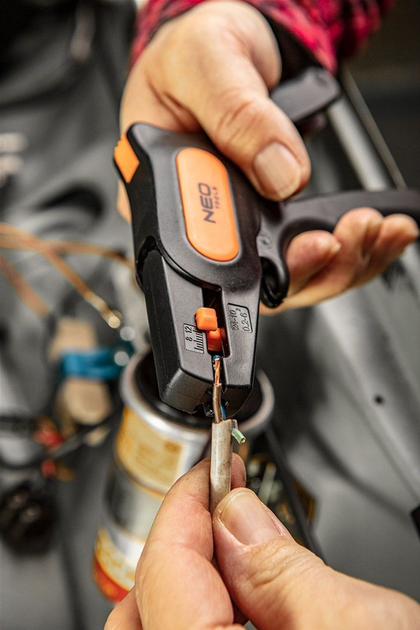 Знімач ізоляції Neo Tools 01-519 автоматичний 195 мм (5907558415599) - зображення 3