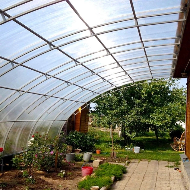 Сотовий полікарбонат СПК 4H/2 BauGlas ST LONG LIFE (Сербія) з 1УФ-захистом 4мм розмір листа 2100мм х 6000мм, Premium, колір: прозорий - Фото 5 Сотовий полікарбонат СПК 4H/2 BauGlas ST LONG LIFE (Сербія) з 1УФ-захистом 4мм розмір листа 2100мм х 6000мм, Premium, колір: прозорий - зображення 5
