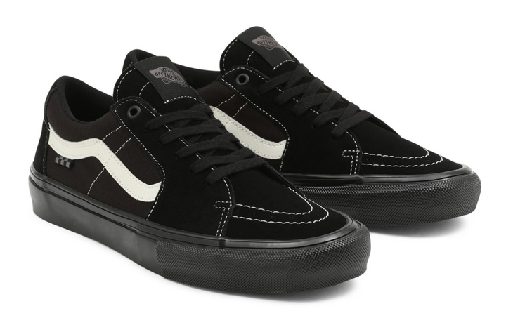 Кеди Vans Skate Sk8-Low Black Vn0A5Fcf1Kp 40.5 - Фото 2 Кеди Vans Skate Sk8-Low Black Vn0A5Fcf1Kp 40.5 - зображення 2