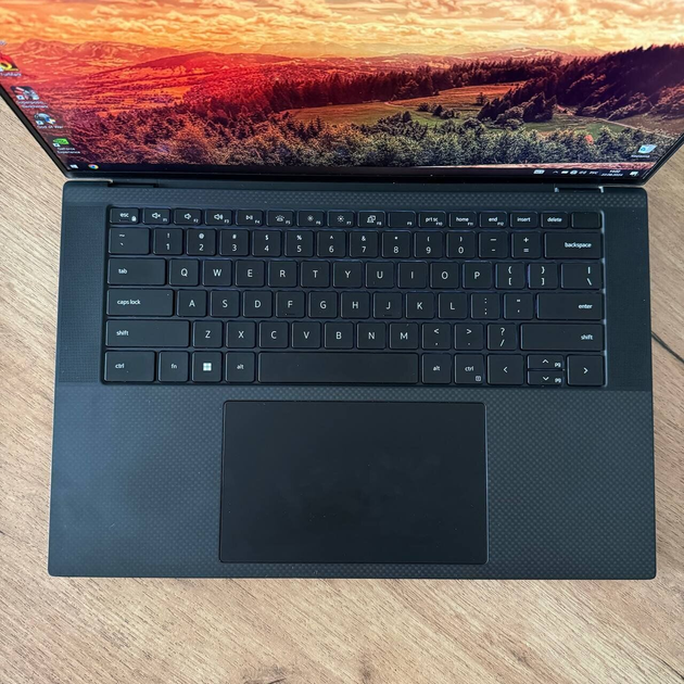 美品 Dell XPS 15 9500 Core i7-10750H 16GB Ноутбук Dell XPS 15 9500 (i7-10750H | 16Gb | 512Gb SSD