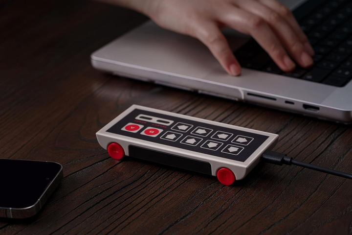 Bezprzewodowa ładowarka 8BitDo N30 (6922621502937) - obraz 4