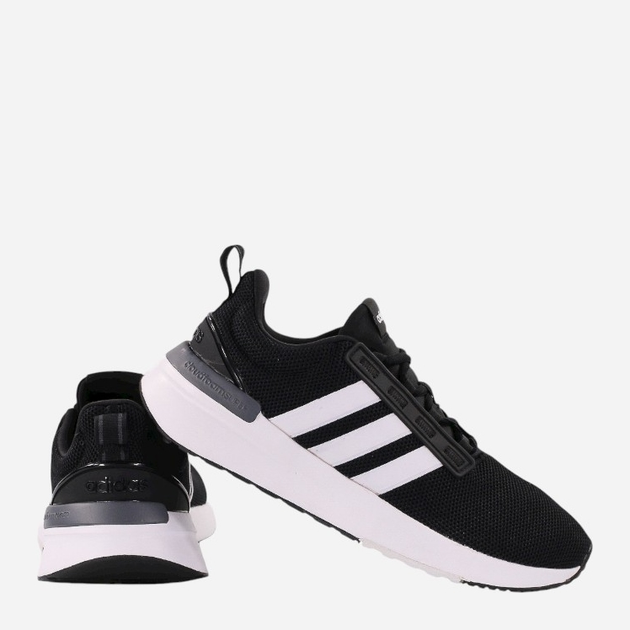 Buty do biegania po asfalcie męskie adidas Racer TR21 Wide GW7963 42 Czarne (4064055924342) - obraz 2