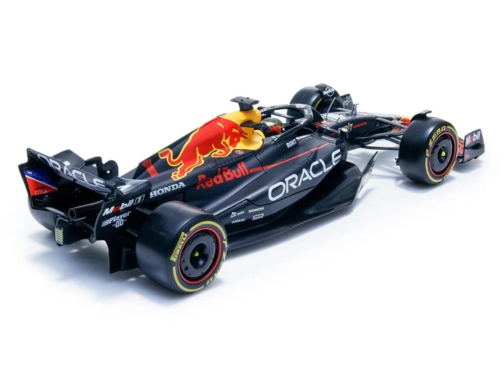 Коллекционная Модель Bburago F1 Red Bull RB19 2023 Season Model