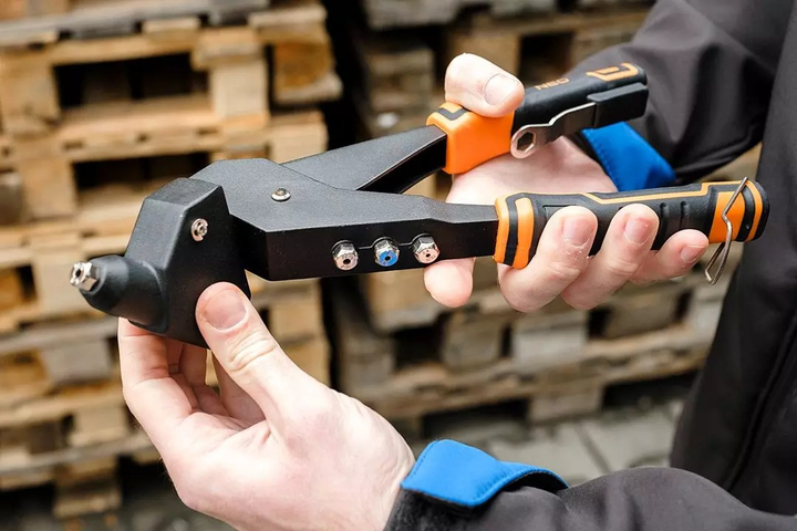 Nitownica NEO Tools z głowicą obrotową do nitów stalowych i aluminiowych 2.4/3.2/4.0/4.8 mm 18-102-1 (5907558497311) - obraz 10