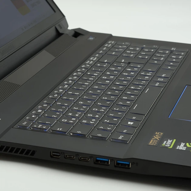 【動作確認済】i7-7700 & DDR4 16GB&MB H110M4 Ноутбук 17,3