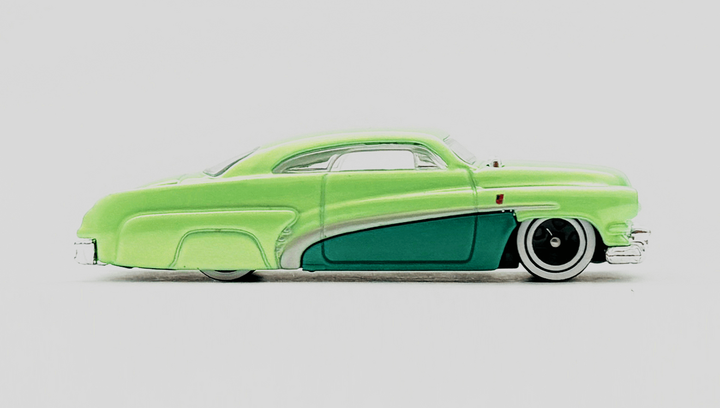Машинка Базовая Hot Wheels Hirohata Merc Rod Squad 1:64 HTD66