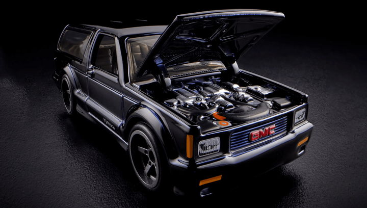 Машинка Premium Hot Wheels 1992 GMC Typhoon Red Line Club