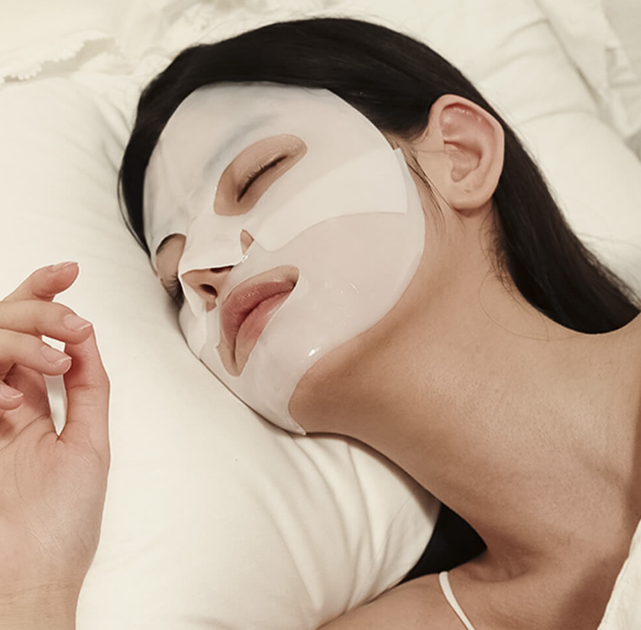 Нічна гідрогелева маска з колагеном для еластичності шкіри Biodance Bio-Collagen Real Deep Mask - Фото 9 Нічна гідрогелева маска з колагеном для еластичності шкіри Biodance Bio-Collagen Real Deep Mask - зображення 9