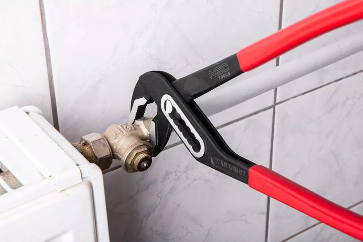 Кліщі трубні NEO Tools 300 мм 0 - 45 мм 02-413 (5907558463033) - зображення 7