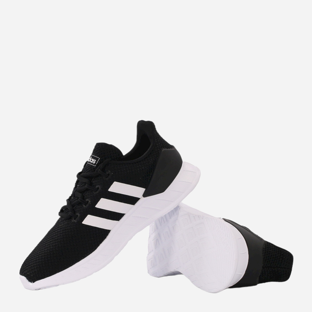 Buty sportowe chłopięce adidas Questar Flow NXT K FZ2957 37.5 Czarne z białym (4062065728523) - obraz 4