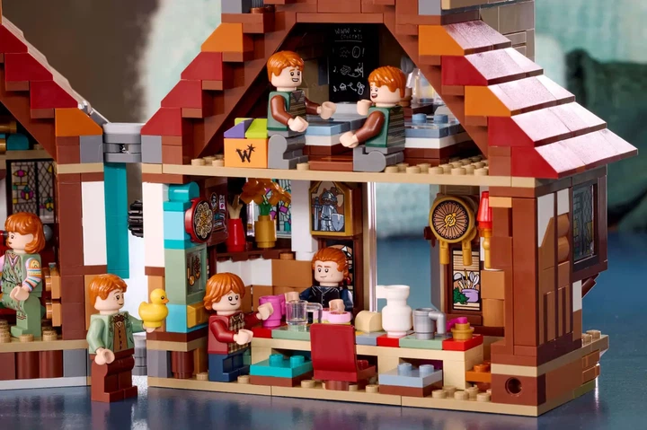 Конструктор LEGO Harry Potter: Нора — колекційне видання 2405 елементів (76437) - зображення 8
