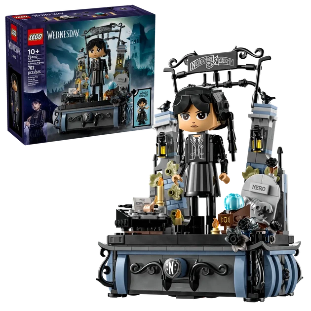 Конструктор LEGO Wednesday: Фигурка Wednesday Addams 702 элемента (76780) - Фото 7 Конструктор LEGO Wednesday: Фигурка Wednesday Addams 702 элемента (76780) - изображение 7