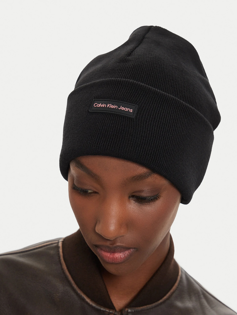 Czapka beany damska Calvin Klein K60K612322 One Size Czarna (8720639560967) - obraz 1