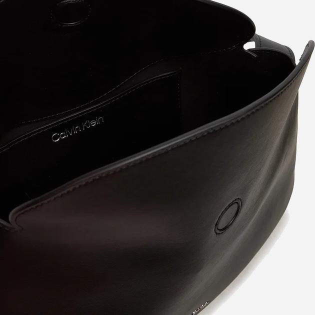 Сумка жіноча Calvin Klein K60K612565-BEH Чорна (8720639577736) - зображення 5