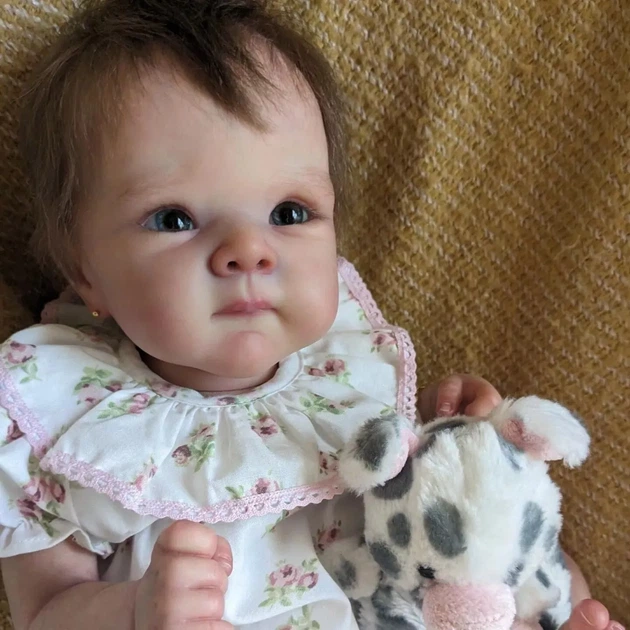 Реборн Лялька Дівчинка Reborn Baby м'яконабивна 45 см з прошитим волоссям - зображення 6