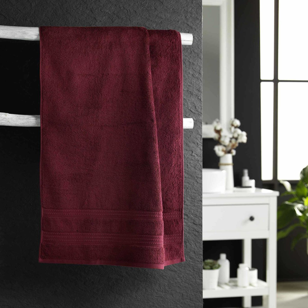 Ręcznik Douceur d'interieur Excellence frotte bordowy 70 x 130 cm (3574388016023) - obraz 2