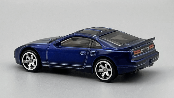 Машинка Базова Hot Wheels Nissan 300ZX Twin Turbo Super Treasure Hunt STH Turbo 1:64 GTD10 Blue - зображення 3