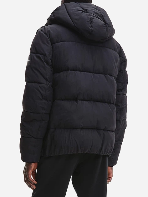 Куртка зимова чоловіча Calvin Klein K10K110336-BEH M Чорна (8719856750602) - зображення 2