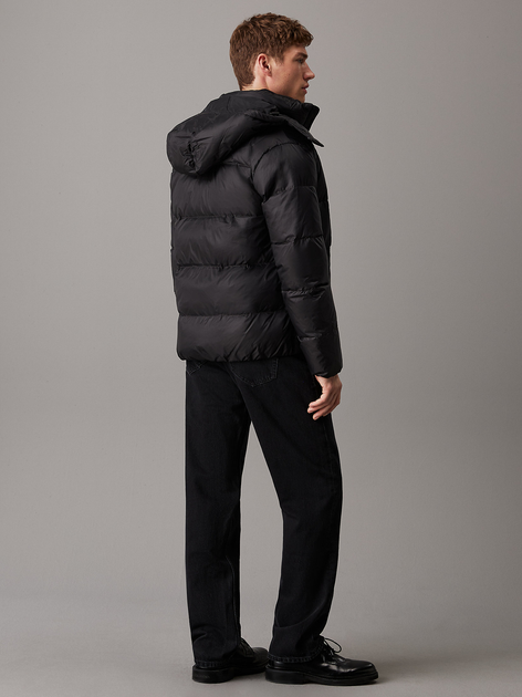 Пуховик зимовий короткий чоловічий Calvin Klein Jeans J30J325946-BEH XL Чорний (8720639027064) - зображення 4
