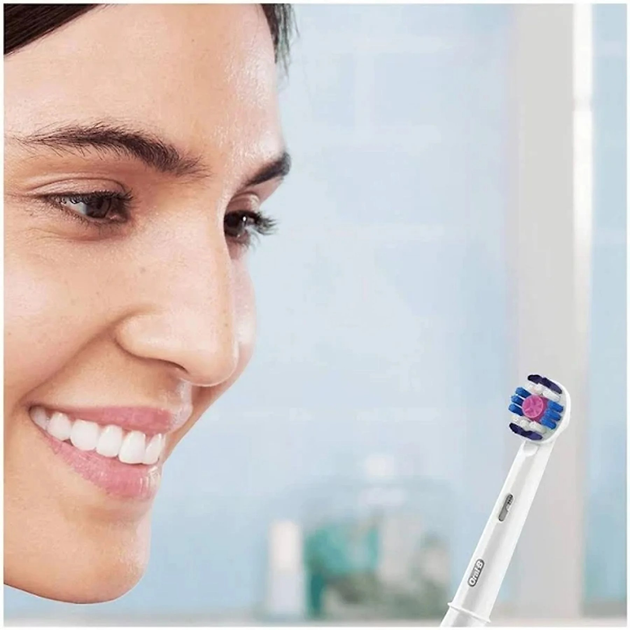 Szczoteczka elektryczna Oral-B Braun Pro 700 3D White (4210201124078) - obraz 3