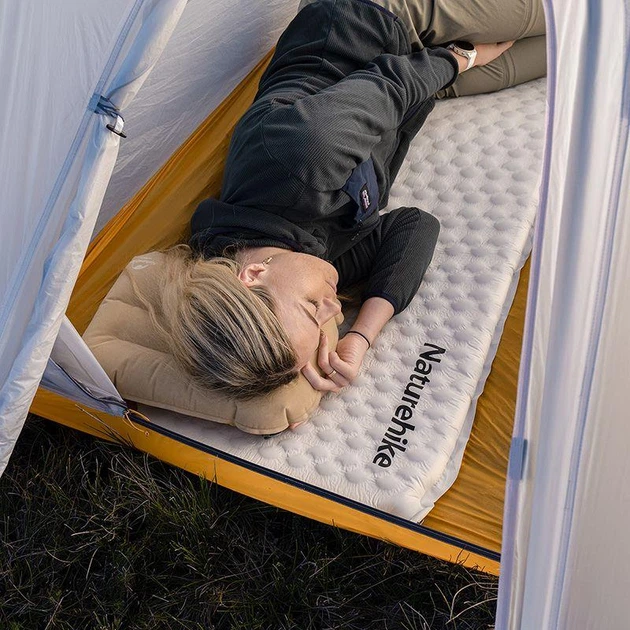 Сверхлегкий одноместный самонадувающийся матрас от Naturehike CNK2300DZ013, толщина 35 мм, светло-серого - Фото 3 Сверхлегкий одноместный самонадувающийся матрас от Naturehike CNK2300DZ013, толщина 35 мм, светло-серого - изображение 3
