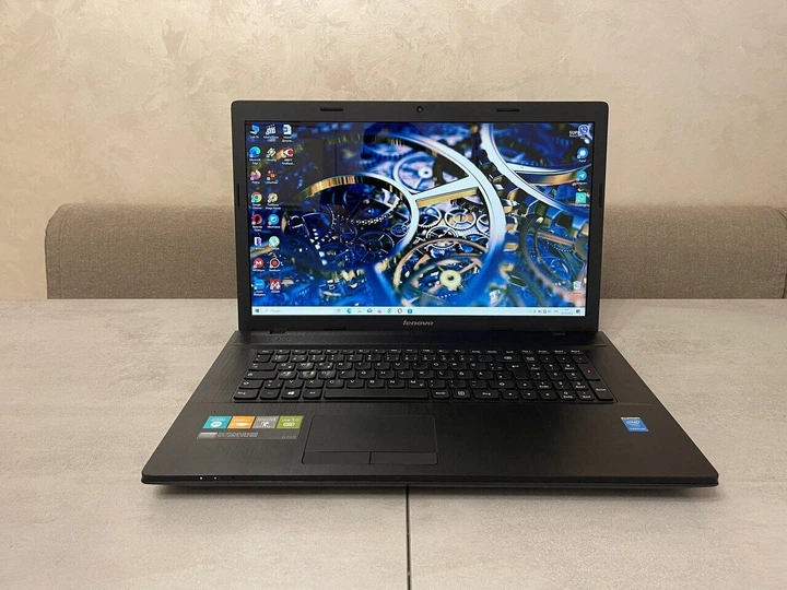 Ноутбук Lenovo Ginkgo 7A1 / 17.3" (1600x900) TN / Intel Pentium 3550M (2 ядра по 2.3 GHz) / 8 GB DDR3 / 128 GB SSD / Intel HD Graphics / WebCam б/у - изображение 2