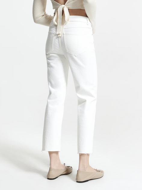 Джинсы Regular Fit женские Reserved 1975T-01J 34 Белые (5905328662693) 