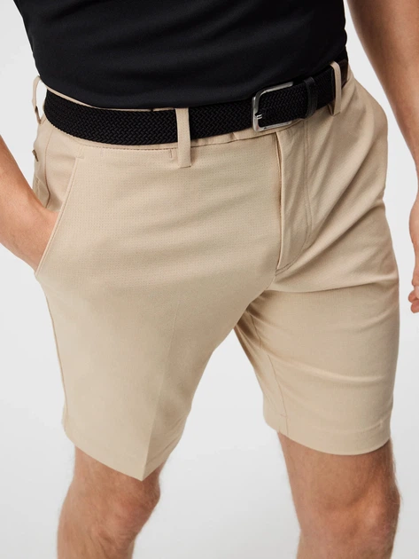 Шорти короткі чоловічі J. Lindeberg jlgmpa09698-1679 32 Пісочні (7310420990328) - зображення 4