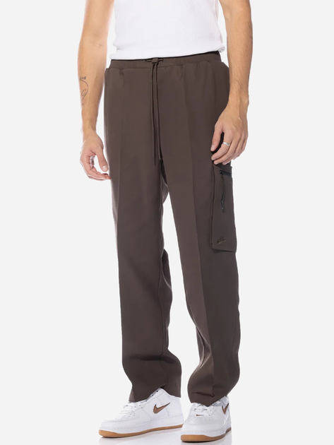 Spodnie regular fit męskie Nike FB7525-237 XL Brązowe (196607626160) - obraz 1