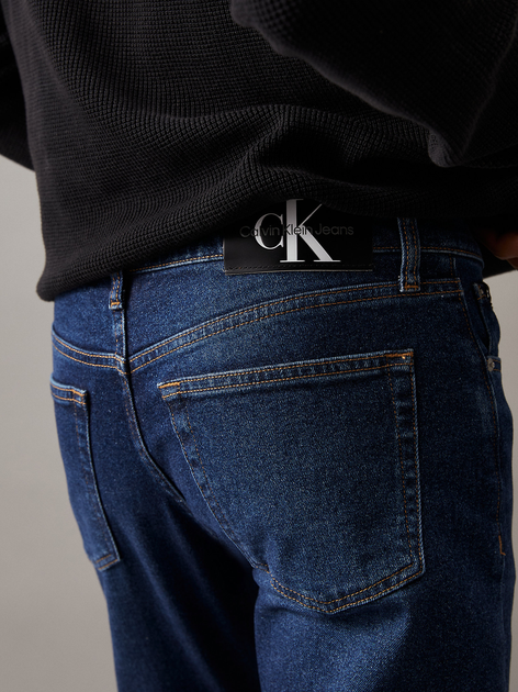 Джинси Slim fit чоловічі Calvin Klein Jeans J30J324849-1BJ 34/30 Темно-сині (8720109360592) - зображення 5
