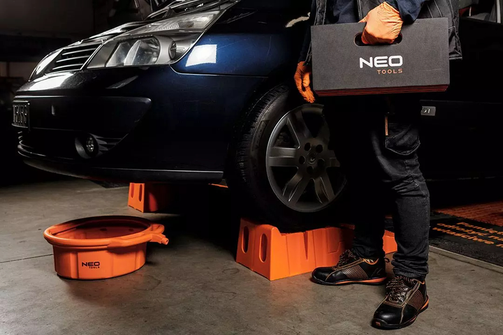 Miska do zlewania oleju NEO Tools 16 l 10-800 (5907558495799) - obraz 7