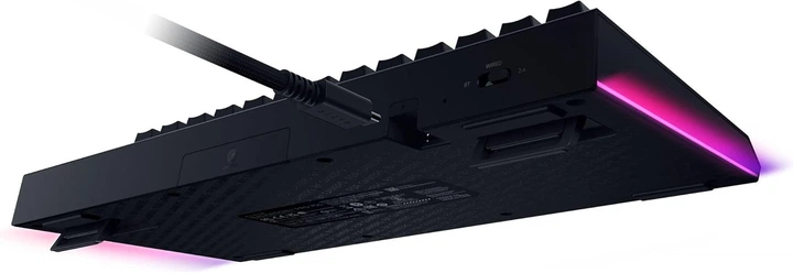 Клавіатура бездротова Razer BlackWidow V4 Pro Razer Mechanical Switches Orange Wireless/USB Black (RZ03-05130300-R3E1) - зображення 5