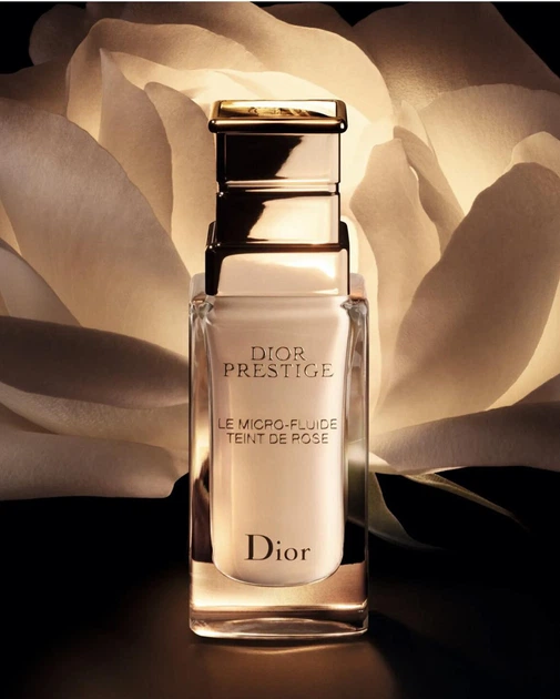 Тональный флюид для лица Dior Prestige Le Micro-Fluide Teint de